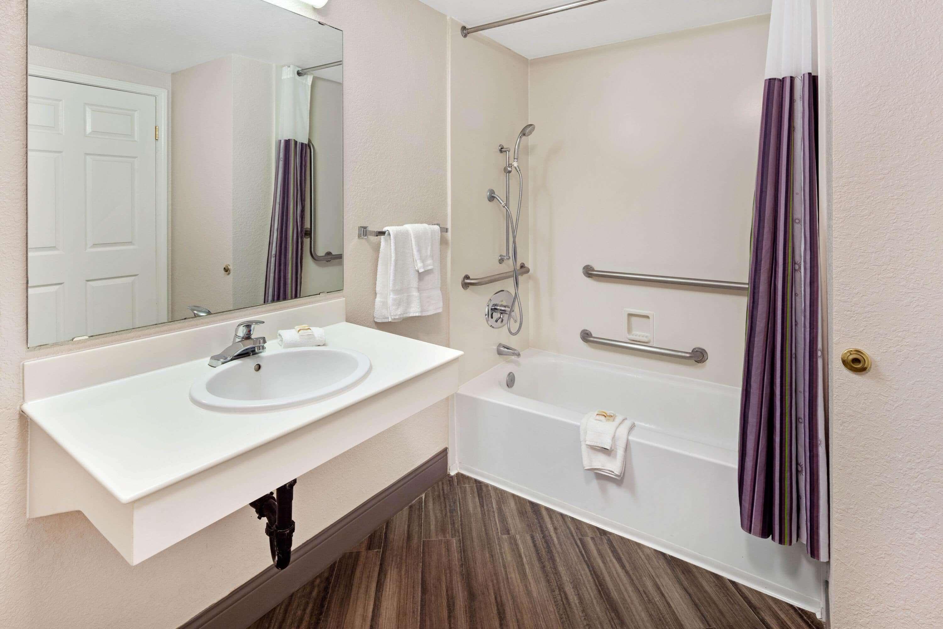 La Quinta Inn By Wyndham Ventura Ngoại thất bức ảnh